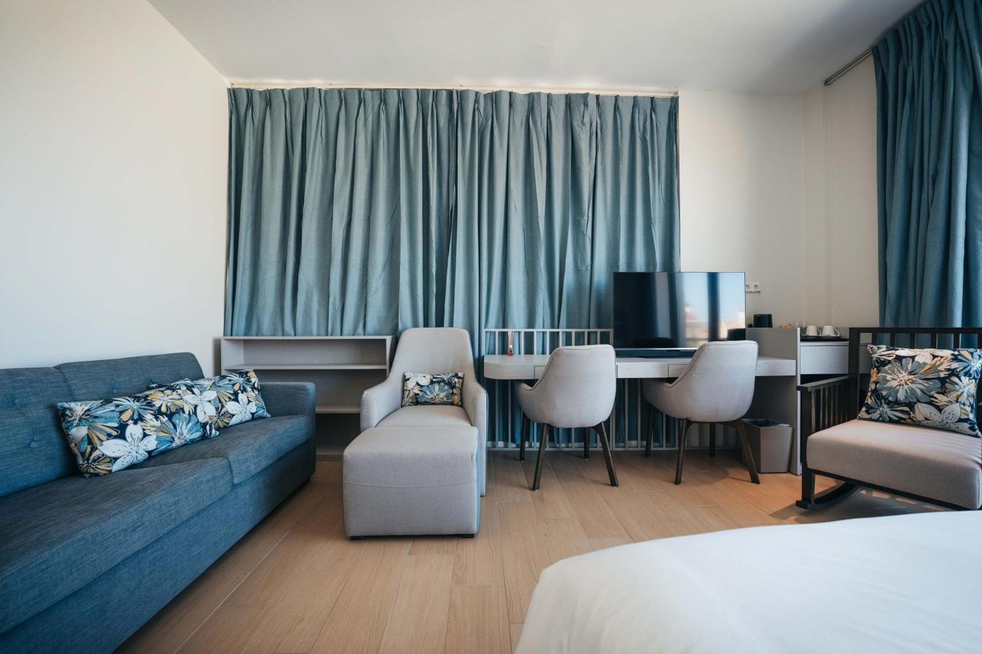 Elements Hotel & Shops Curacao Вилемстад Екстериор снимка