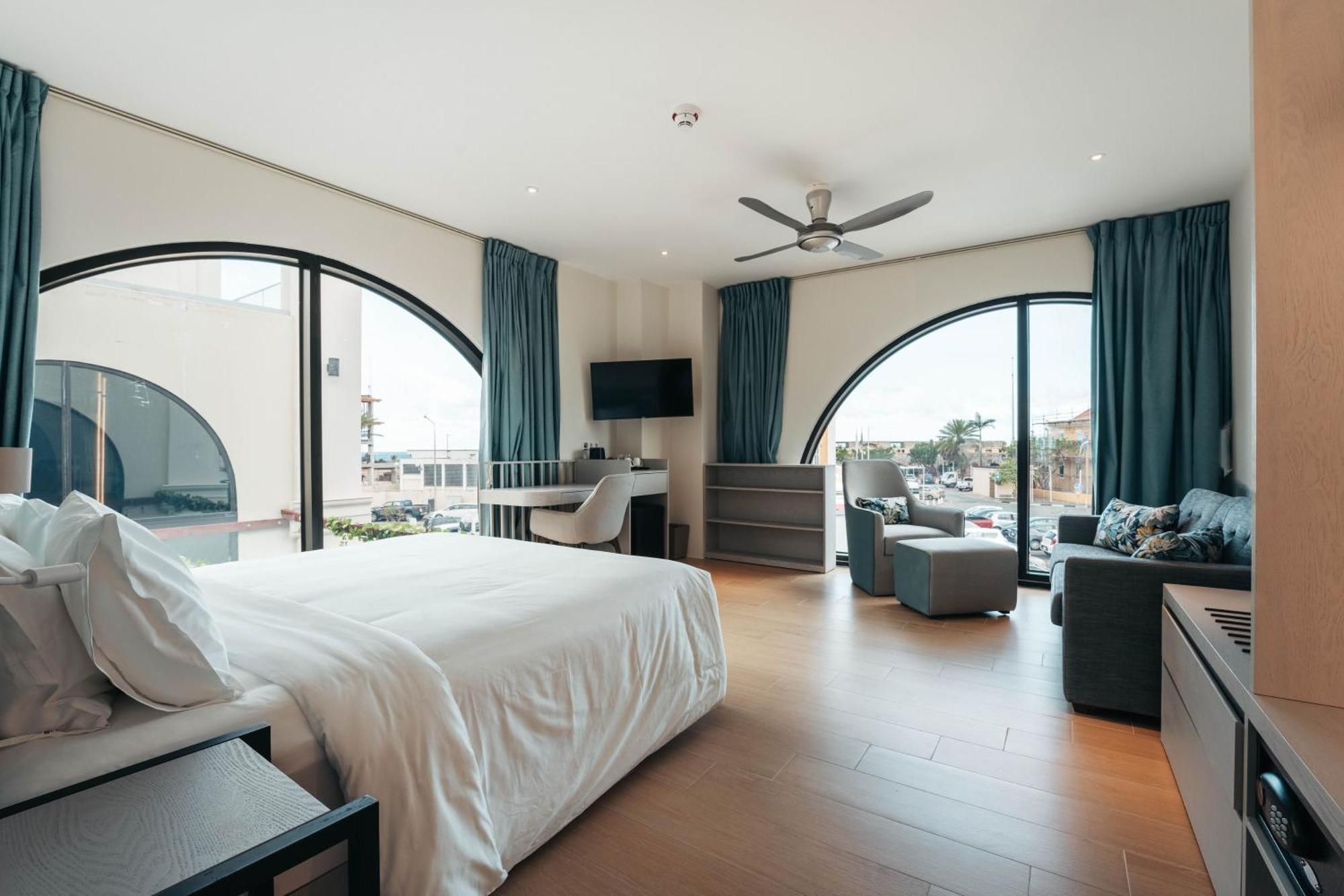 Elements Hotel & Shops Curacao Вилемстад Екстериор снимка