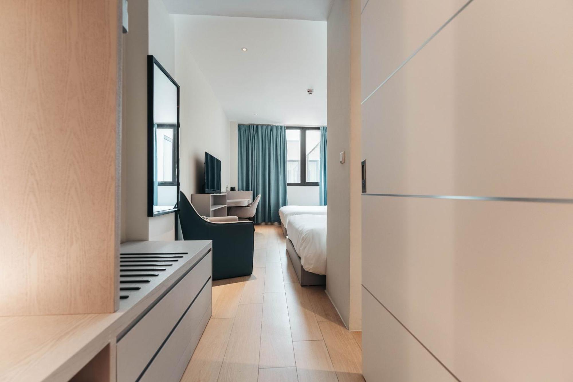 Elements Hotel & Shops Curacao Вилемстад Екстериор снимка